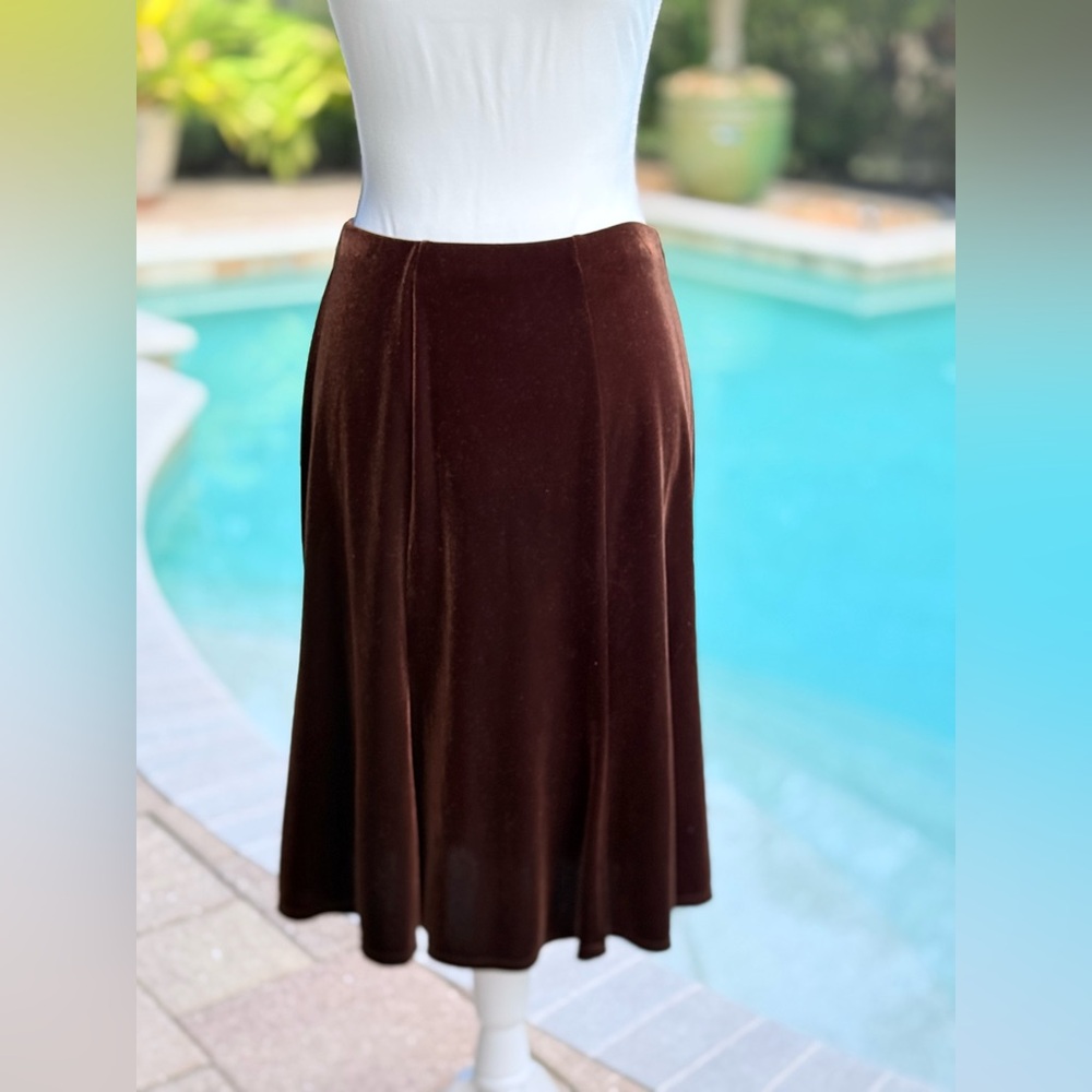 Notations Petite Chocolate Brown Velvet Midi Skirt – Size PM